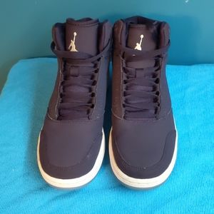 Youth Jordan Big Girl 6Y